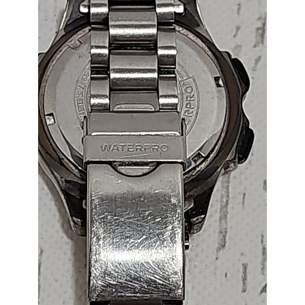 GUESS Waterpro Indiglo 8 Lap Quartz Digital Men's Watch Sz 6 1/2